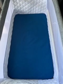 Co-sleeper fitted sheet - plain cotton